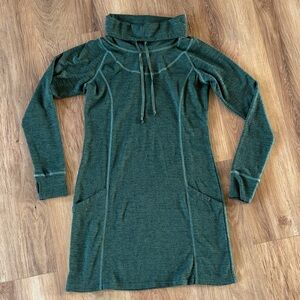 Kuhl Green Long Sleeve Dress